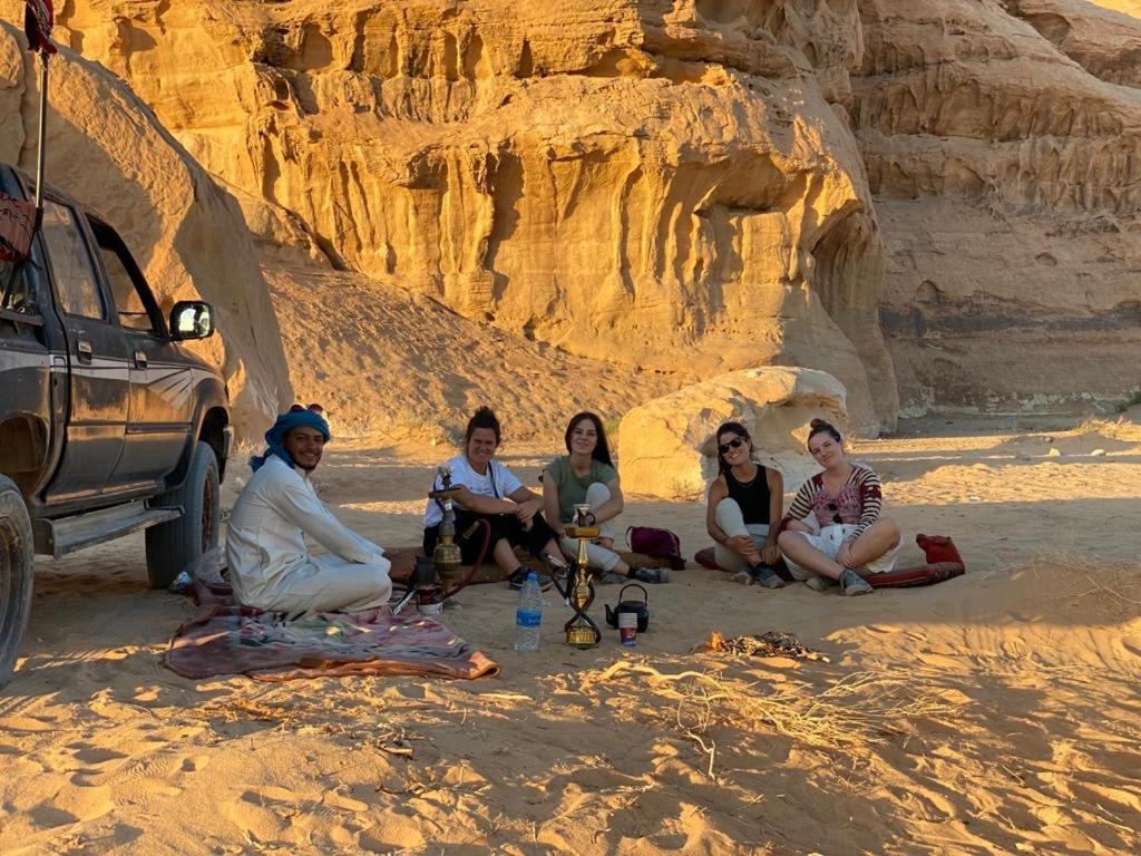 Bed and Breakfast Bedouin Memories Camp Wadi Rum Exterior foto