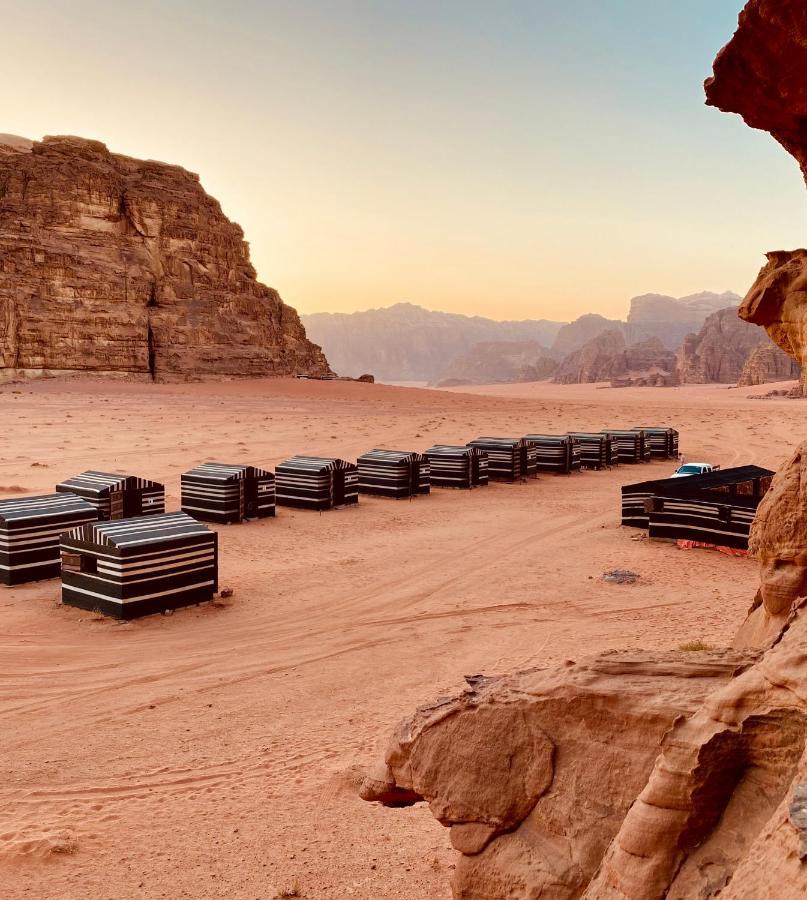 Bed and Breakfast Bedouin Memories Camp Wadi Rum Exterior foto