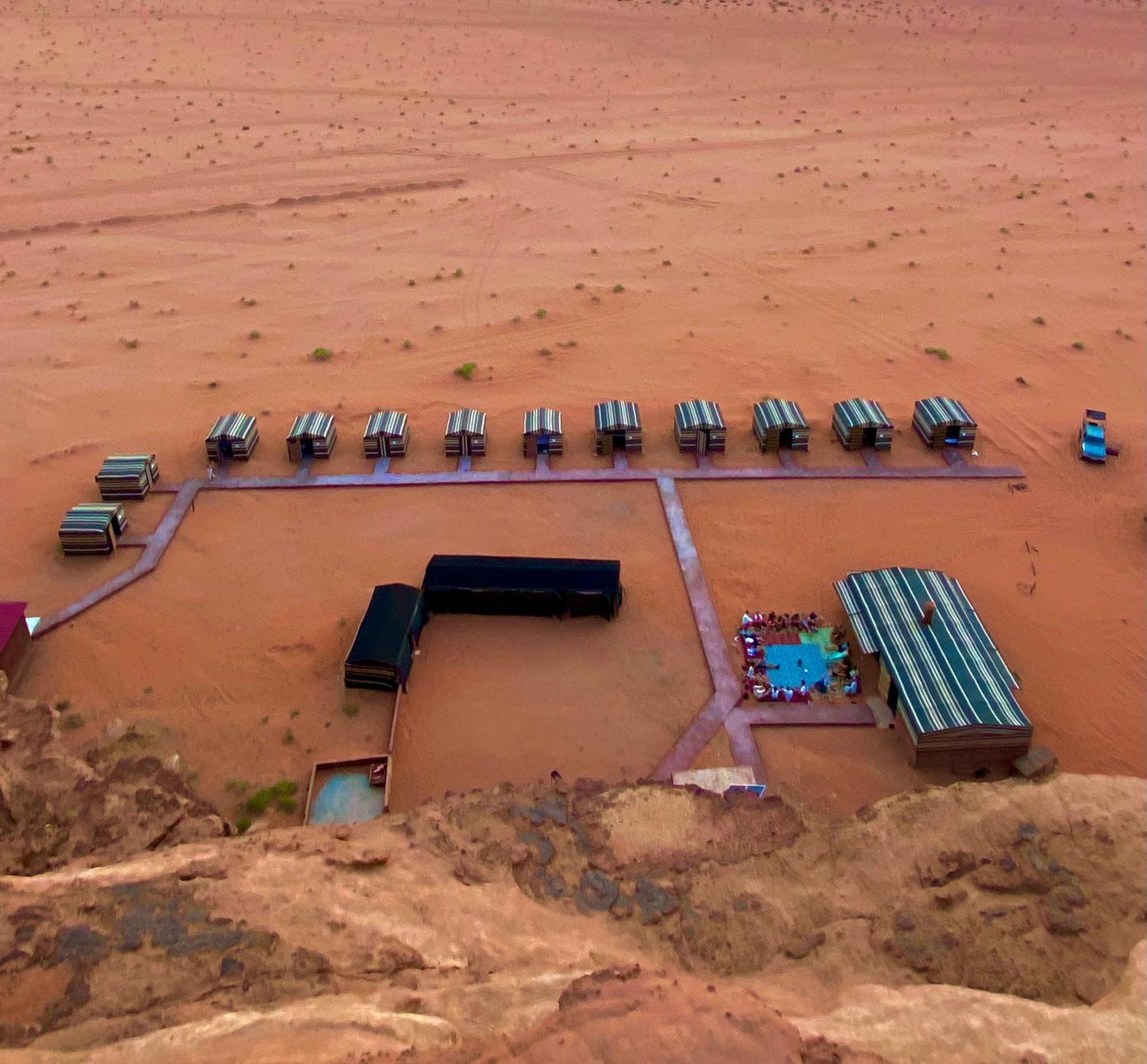Bed and Breakfast Bedouin Memories Camp Wadi Rum Exterior foto