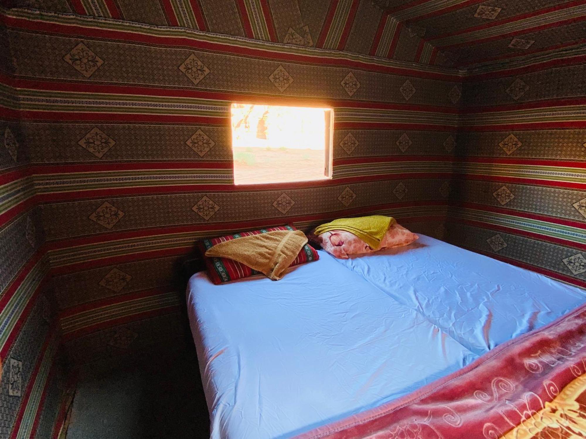Bed and Breakfast Bedouin Memories Camp Wadi Rum Exterior foto